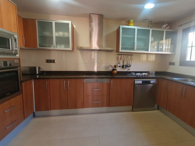 6 soveværelse Villa til salg i Tossa de Mar med garage - € 997.500 (Ref: 8514561)