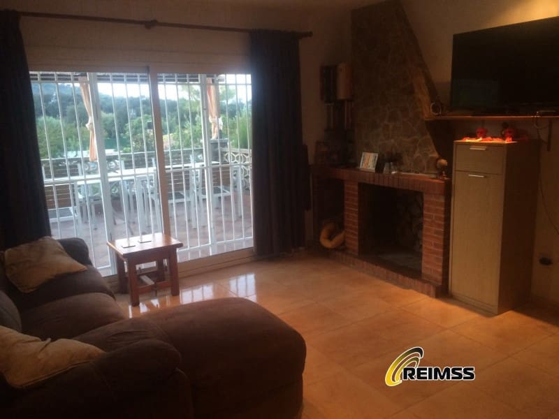 4 camera da letto Villa in vendita in Llagostera con garage - 215.000 € (Rif: 8551114)