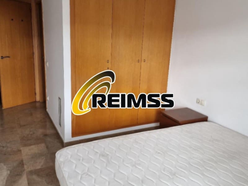 Piso de 4 habitaciones en Lloret de Mar en venta - 338.000 € (Ref: 8744327)