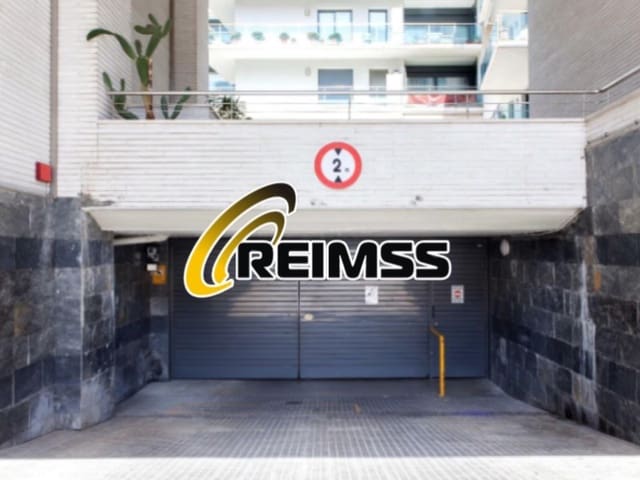 Piso de 4 habitaciones en Fenals, Lloret de Mar en venta - 338.000 € (Ref: 8744327)