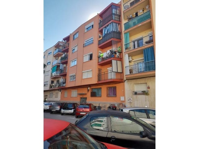 2 bedroom Flat for sale in Blanes - € 125,000 (Ref: 8744331)