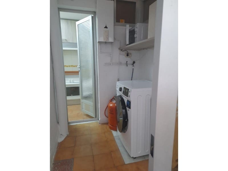 2 bedroom Flat for sale in Blanes - € 125,000 (Ref: 8744331)