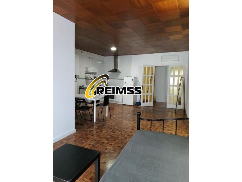 6 sypialnia Willa na sprzedaż w Lloret de Mar z garażem - 393 000 € (Ref: 8744335)