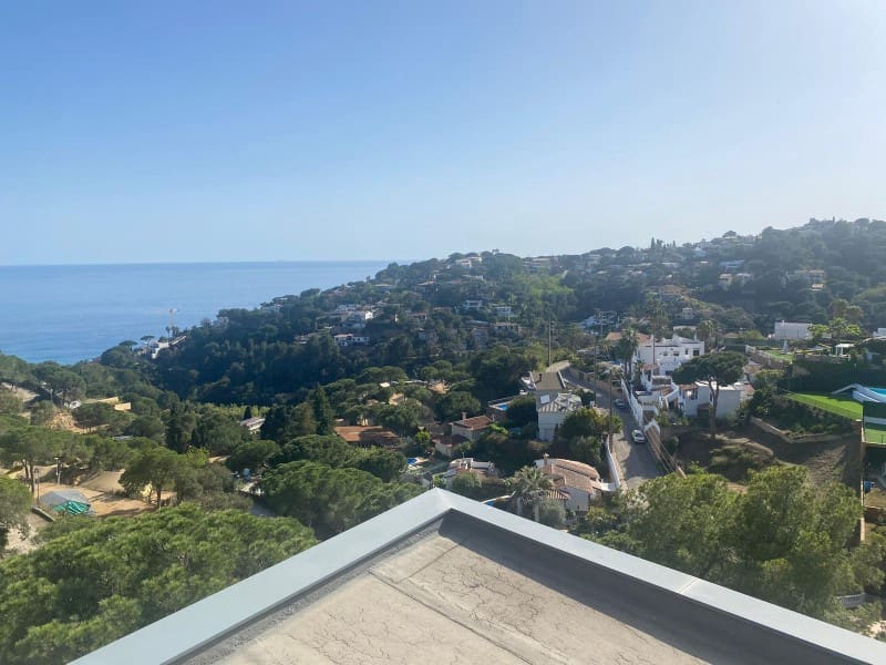 5 sovrum Villa till salu i Lloret de Mar med garage - 1 050 000 € (Ref: 8744336)