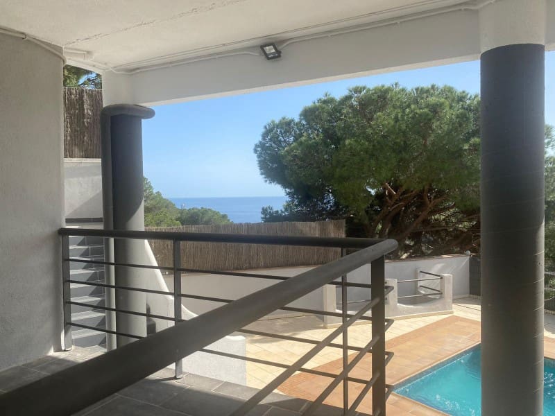 5 sovrum Villa till salu i Lloret de Mar med garage - 1 050 000 € (Ref: 8744336)
