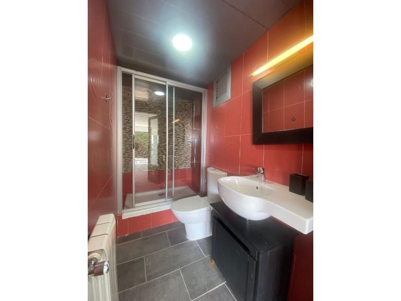 5 sovrum Villa till salu i Lloret de Mar med garage - 1 050 000 € (Ref: 8744336)