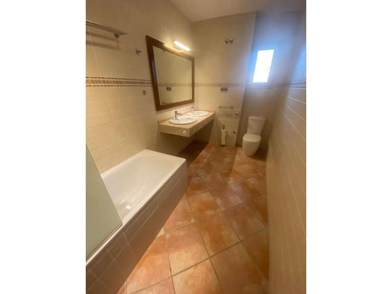 5 sovrum Villa till salu i Lloret de Mar med garage - 1 050 000 € (Ref: 8744336)