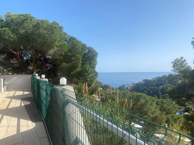 5 sovrum Villa till salu i Lloret de Mar med garage - 1 050 000 € (Ref: 8744336)