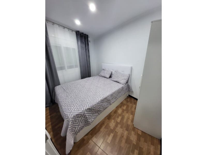 6 bedroom Villa for sale in Blanes - € 390,000 (Ref: 8752904)