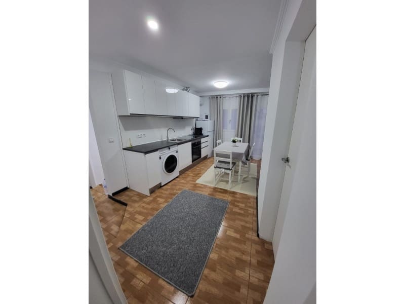 6 bedroom Villa for sale in Blanes - € 390,000 (Ref: 8752904)