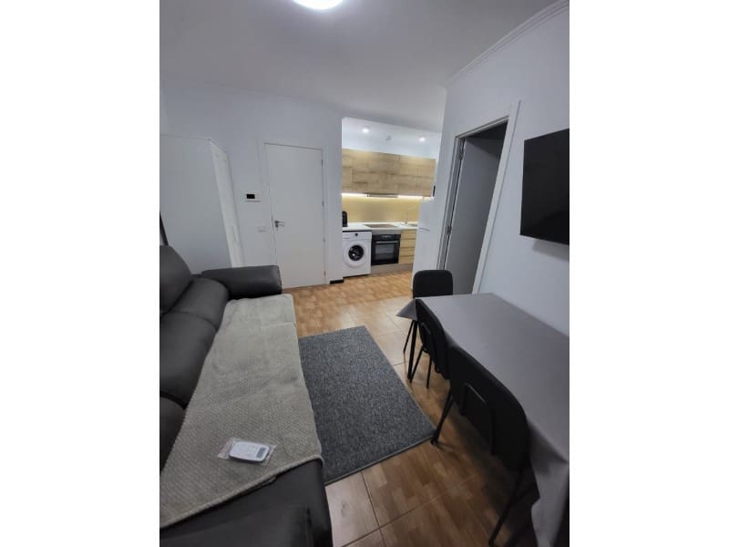 6 bedroom Villa for sale in Blanes - € 390,000 (Ref: 8752904)
