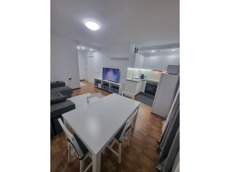6 bedroom Villa for sale in Blanes - € 390,000 (Ref: 8752904)