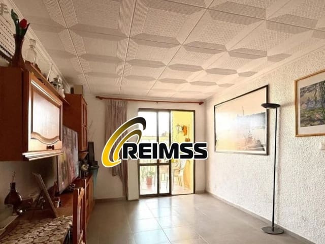 3 soveværelse Lejlighed til salg i Fenals, Lloret de Mar - € 185.000 (Ref: 8752911)