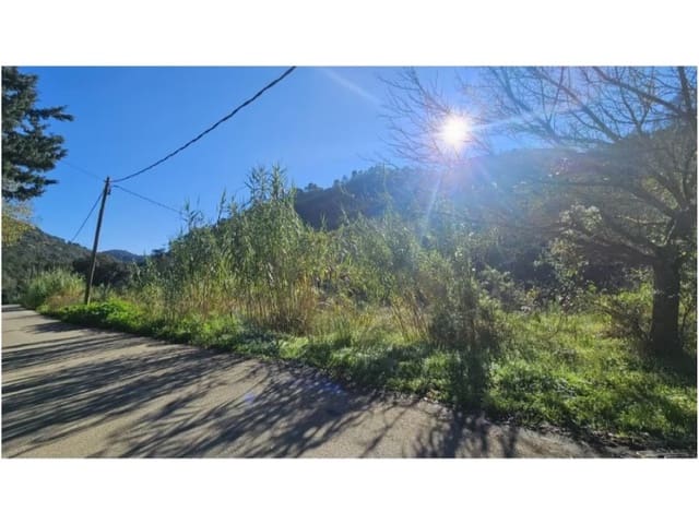 Villa for sale in Tordera - € 117,000 (Ref: 8752929)