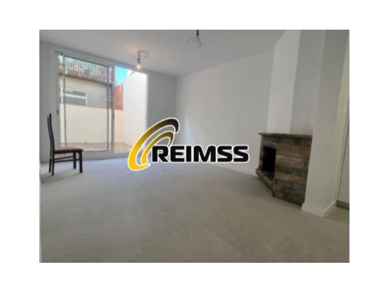 4 soveværelse Villa til salg i Malgrat de Mar - € 370.000 (Ref: 8770716)