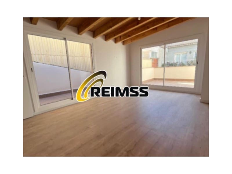 4 soveværelse Villa til salg i Malgrat de Mar - € 370.000 (Ref: 8770716)