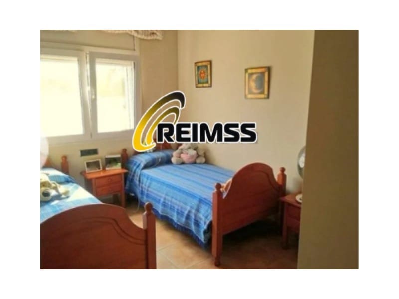 3 soveværelse Villa til salg i Caldes de Malavella med garage - € 409.500 (Ref: 8781835)