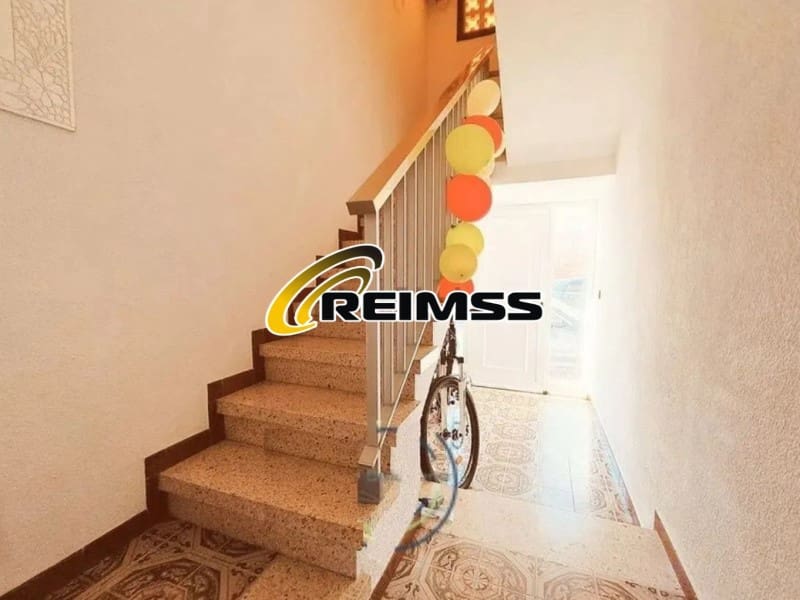 Chalet de 6 habitaciones en Malgrat de Mar en venta - 409.500 € (Ref: 8828164)