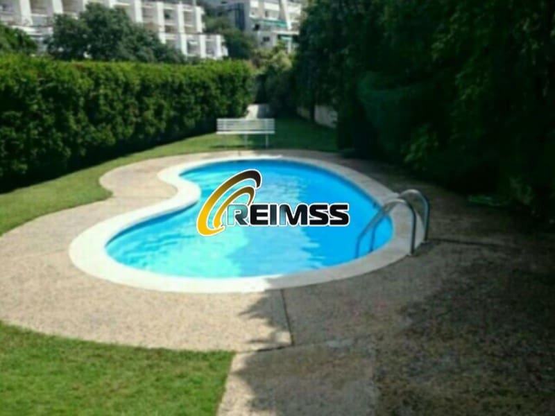 3 slaapkamer Appartement te koop in Tossa de Mar met zwembad - € 235.000 (Ref: 8828165)