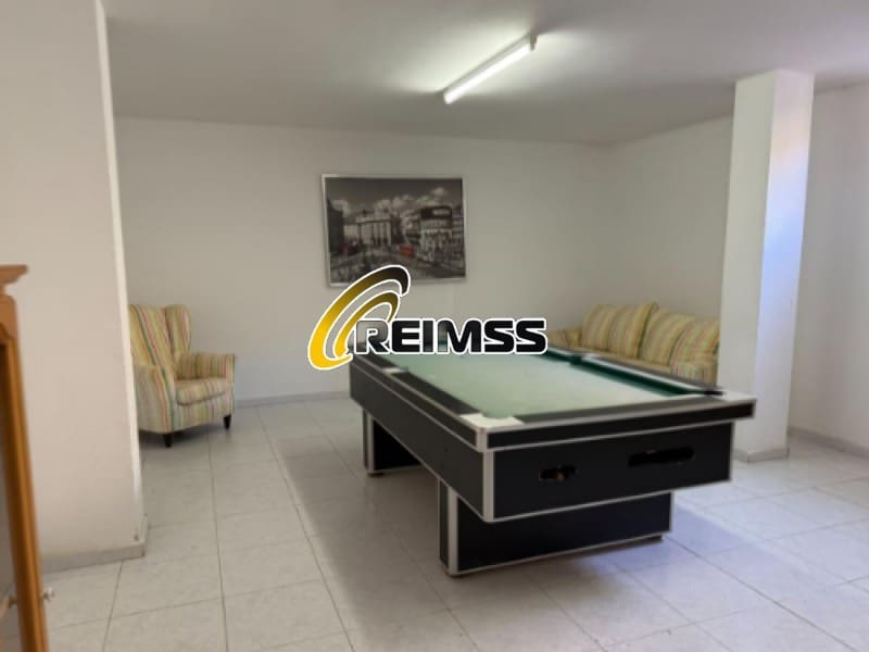 3 slaapkamer Appartement te koop in Tossa de Mar met zwembad - € 235.000 (Ref: 8828165)