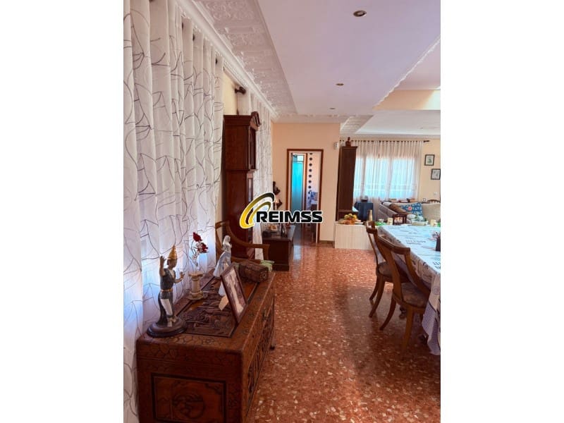 4 soveværelse Villa til salg i Palafolls med garage - € 385.000 (Ref: 8937465)