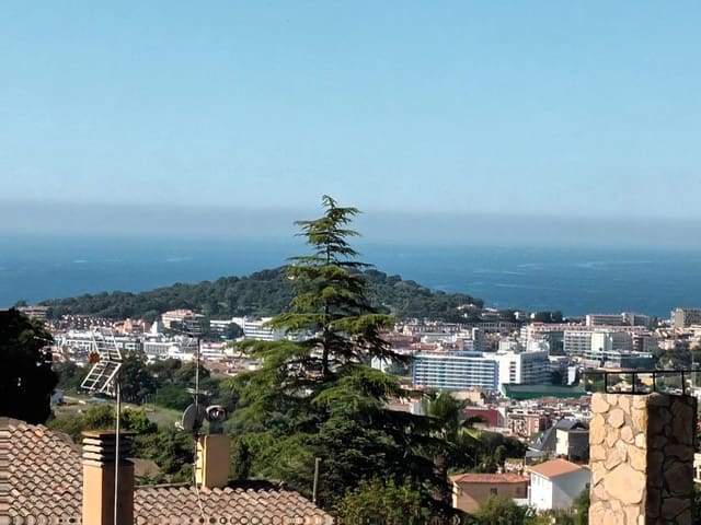 3 quarto Moradia para venda em Roca Grossa, Lloret de Mar - 445 000 € (Ref: 8944277)