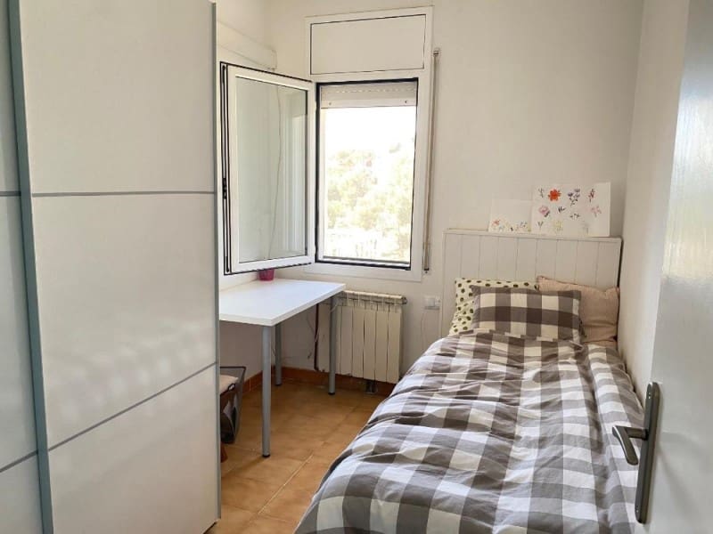 3 soveværelse Villa til salg i Lloret de Mar med swimmingpool garage - € 429.000 (Ref: 8944277)