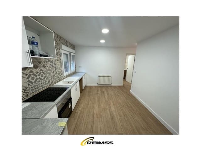 3 chambre Villa/Maison à vendre à Sant Antoni de Calonge, Calonge i Sant Antoni avec garage - 450 000 € (Ref: 8972158)