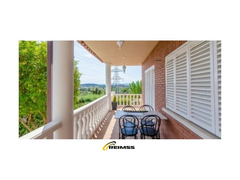 4 camera da letto Villa in vendita in Macanet de la Selva con piscina garage - 355.000 € (Rif: 8988741)