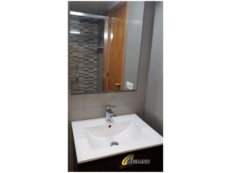 Lejlighed til salg i Lloret de Mar - € 115.500 (Ref: 9125308)