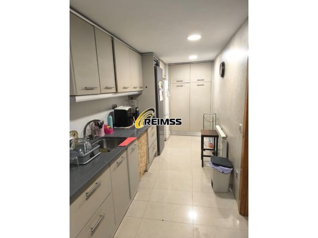 5 quarto Apartamento para venda em Pineda de Mar - 441 000 € (Ref: 9129945)