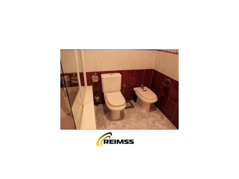 5 soveværelse Villa til salg i Lloret de Mar med garage - € 625.000 (Ref: 9129948)