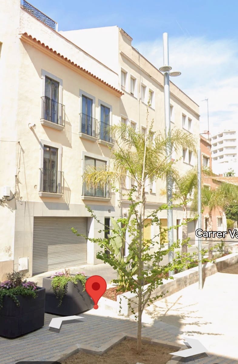5 soverom Villa til salgs i Lloret de Mar med garasje - € 625 000 (Ref: 9129948)