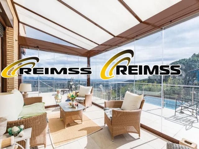4 bedroom Villa for sale in Palafolls with garage - € 715,000 (Ref: 9164074)