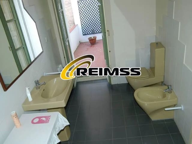 4 quarto Moradia para venda em Tossa de Mar com garagem - 380 000 € (Ref: 9166973)