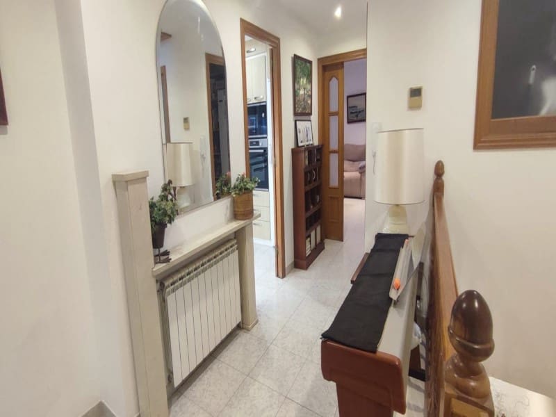 4 bedroom Villa for sale in Sant Feliu de Guixols with garage - € 450,000 (Ref: 9166974)