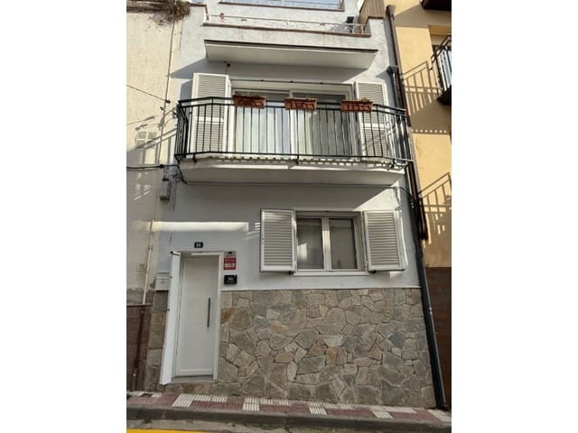 4 camera da letto Villa in vendita in Blanes - 357.000 € (Rif: 9166975)