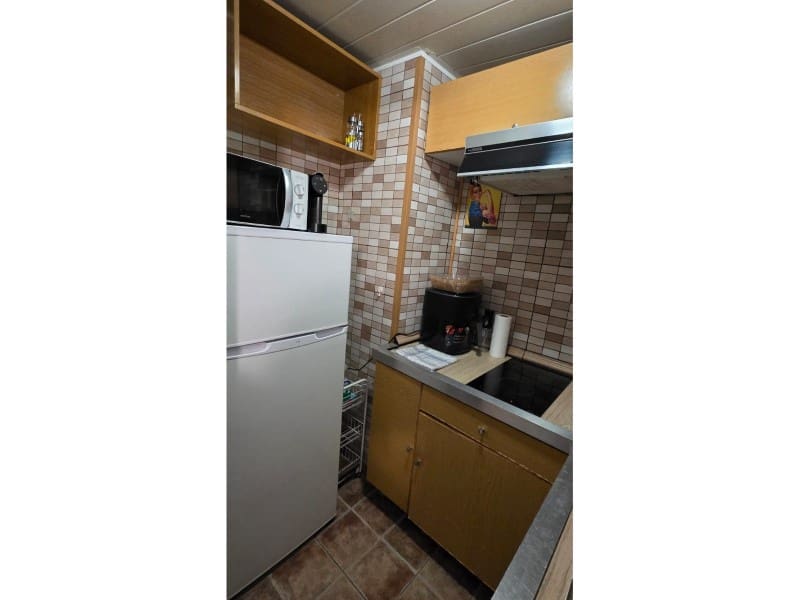 Lejlighed til salg i Platja d'Aro - € 175.000 (Ref: 9171347)