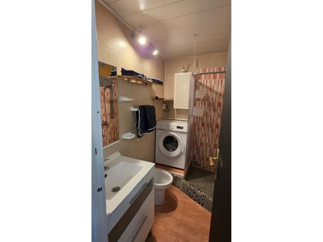 Lejlighed til salg i Platja d'Aro, Castell-Platja d'Aro - € 175.000 (Ref: 9171347)