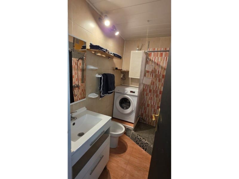 Lejlighed til salg i Platja d'Aro - € 175.000 (Ref: 9171347)