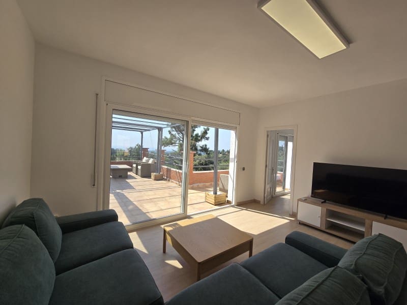 5 soveværelse Villa til salg i Lloret de Mar - € 259.000 (Ref: 9171348)