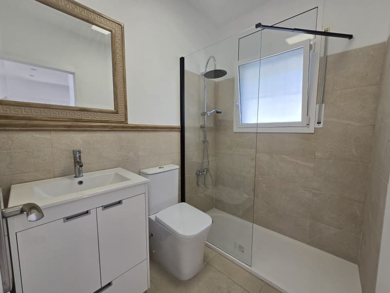 5 soveværelse Villa til salg i Lloret de Mar - € 259.000 (Ref: 9171348)