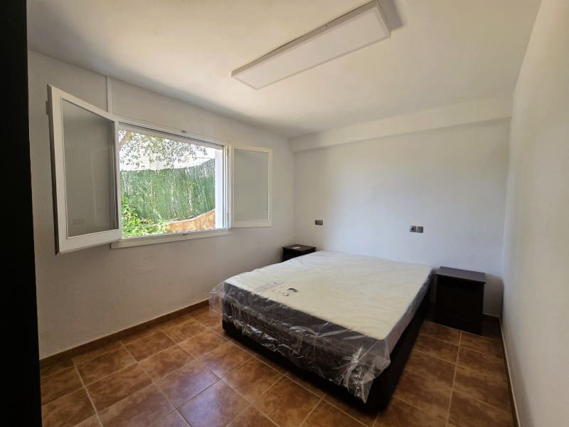 5 soveværelse Villa til salg i Lloret de Mar - € 259.000 (Ref: 9171348)