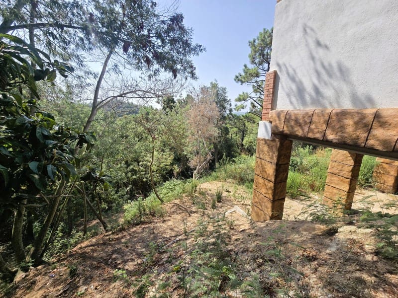 5 soveværelse Villa til salg i Lloret de Mar - € 259.000 (Ref: 9171348)