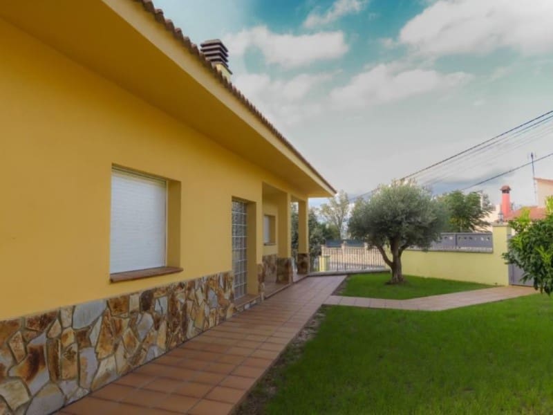 4 soveværelse Villa til salg i Fogars de la Selva - € 378.000 (Ref: 9192679)