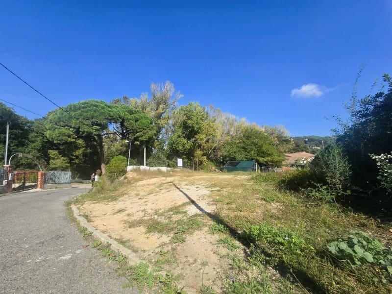 3 bedroom Villa for sale in Vidreres with garage - € 250,000 (Ref: 9312597)