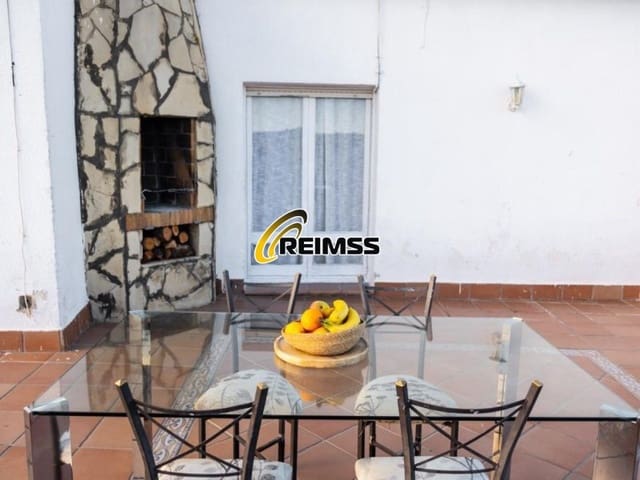 3 bedroom Flat for sale in Vidreres - € 175,000 (Ref: 9317661)