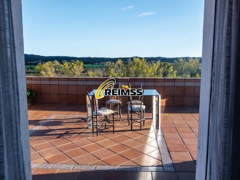 3 sypialnia Mieszkanie na sprzedaż w Vidreres - 175 000 € (Ref: 9317661)