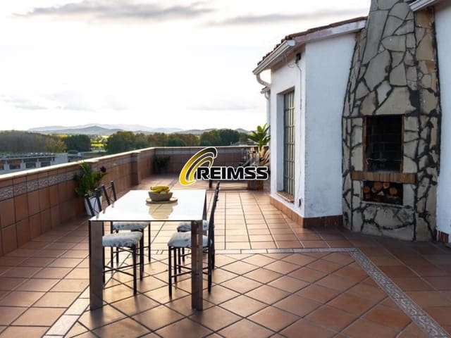 3 bedroom Flat for sale in Vidreres - € 175,000 (Ref: 9317661)