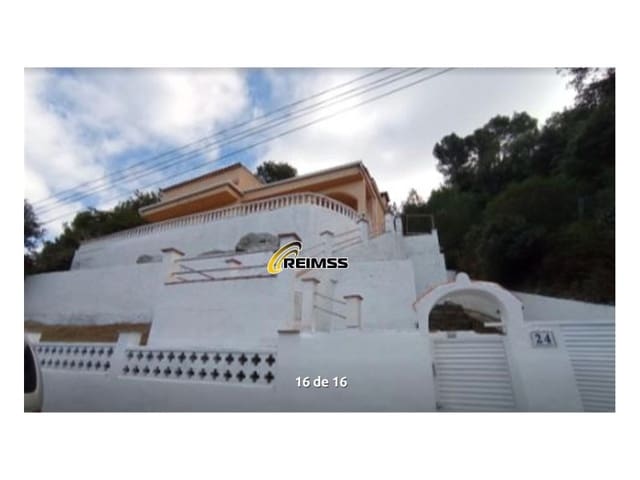 4 soveværelse Villa til salg i Palafolls - € 283.500 (Ref: 9317662)